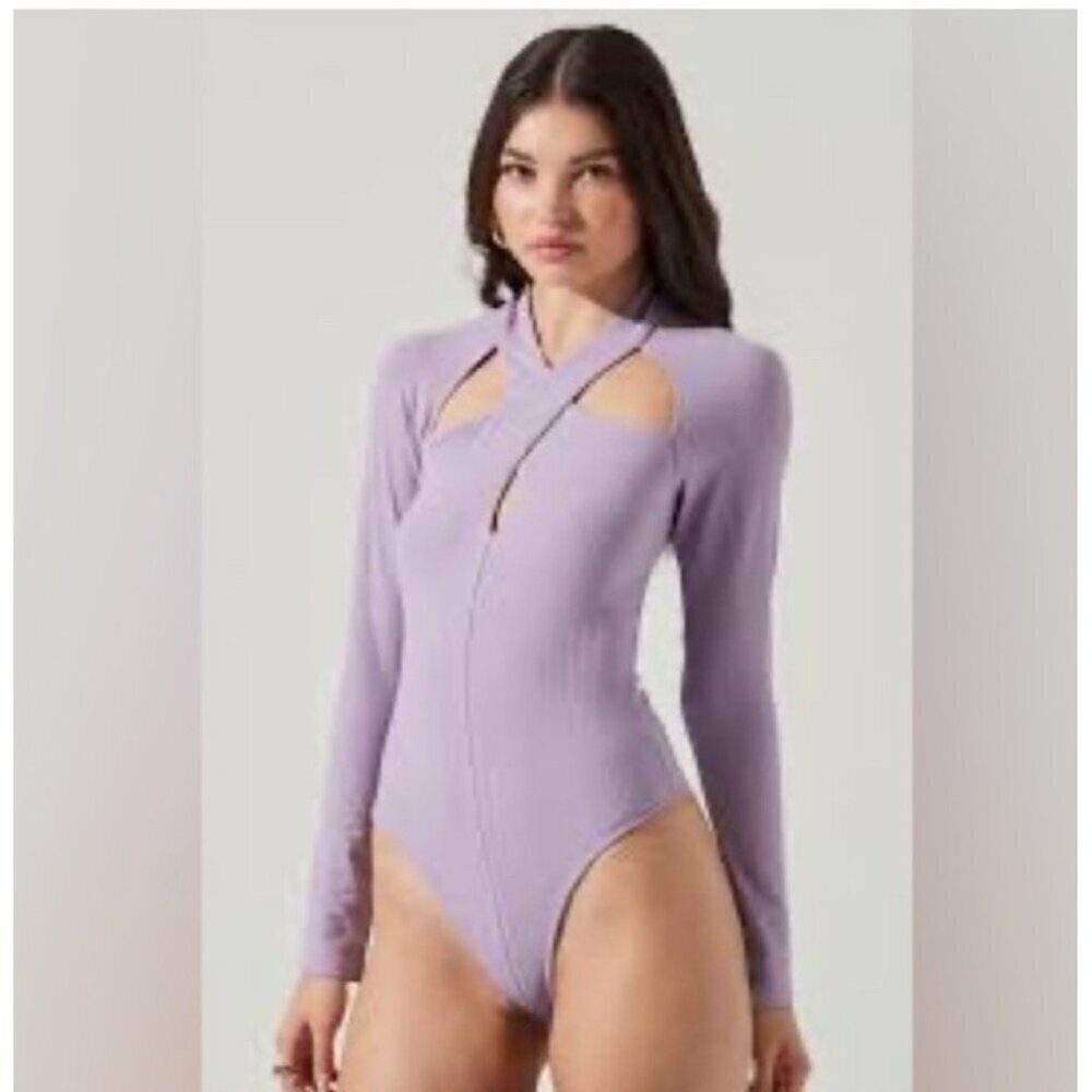Astr the Label Bodysuit Womens L Lilac Purple Cut Out Ribbed Bodycon Unique Tops